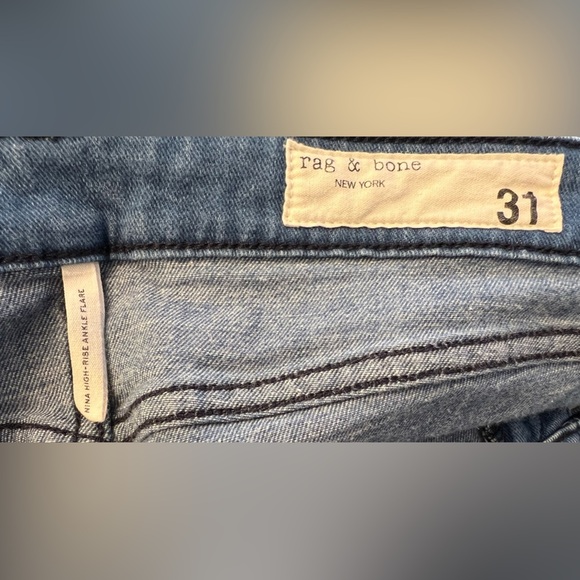 Rag & Bone Nina High Rise Ankle Flare in Poppy Size 31 - Picture 3 of 12